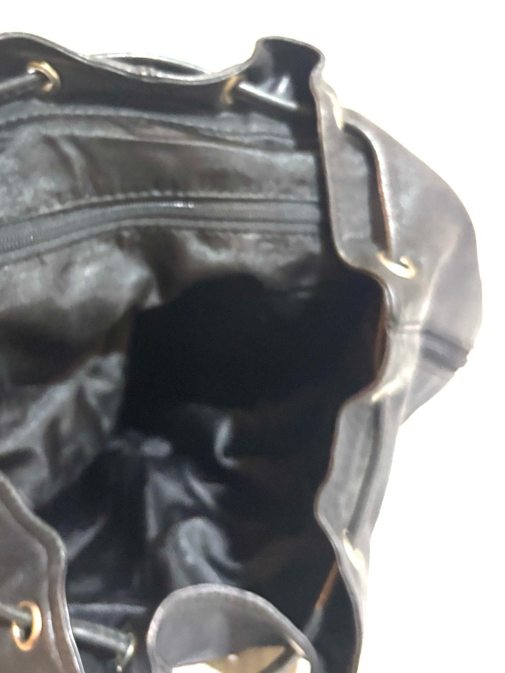 Vintage Black unisex Leather Backpack with Dual Front Flap Pockets - Picture 4 of 5